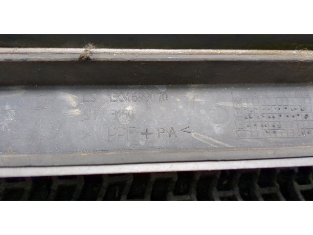 Решетка радиатора  Citroen Jumper (Relay) 2002-2006            1304699070