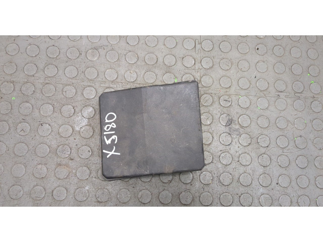 Крышка блока предохранителей Mitsubishi Outlander XL 2006-2012 8565A024