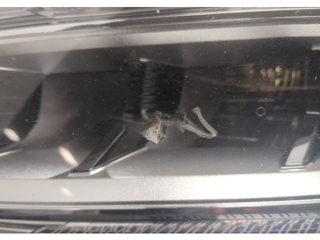 Фара передняя GMC Acadia 2019-2025 левая