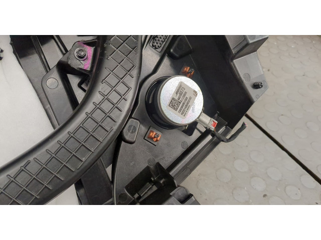 Дисплей бортового компьютера  Buick Envision 2020-2025        