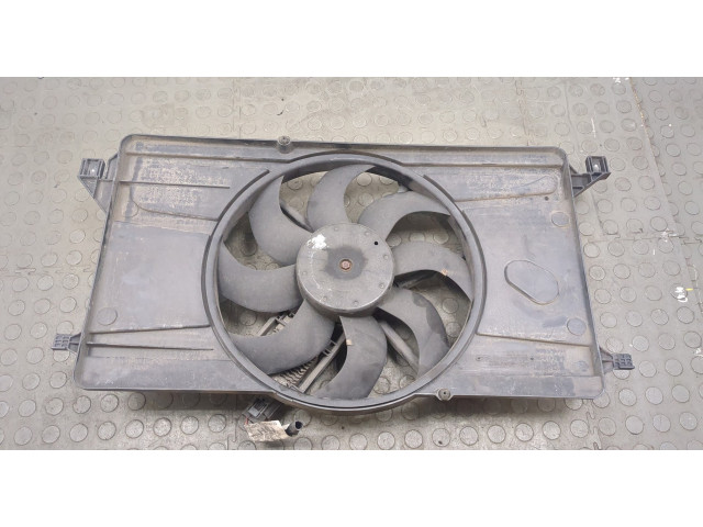 Вентилятор радиатора  Ford Focus 2 2005-2008           