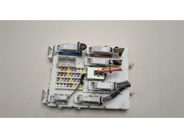 Блок предохранителей  Ford Focus 3 2011-2015         