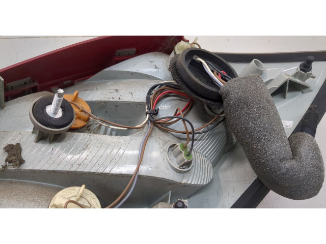 Задний фонарь     5J6945111A     