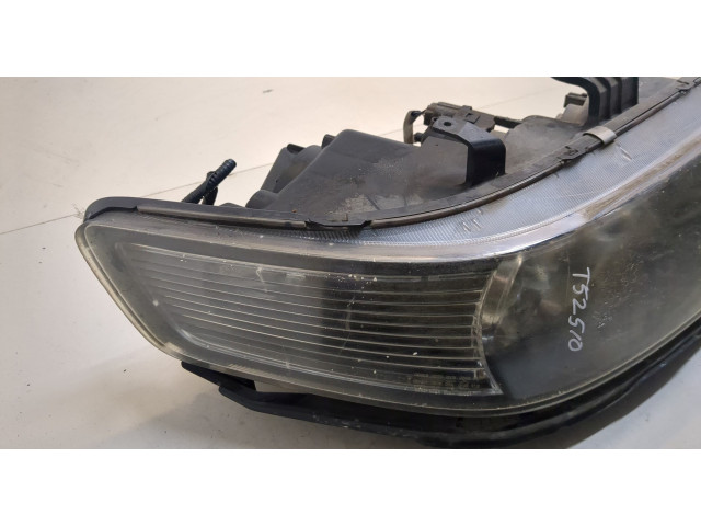 Фара передняя Honda Accord 7 2003-2007 правая