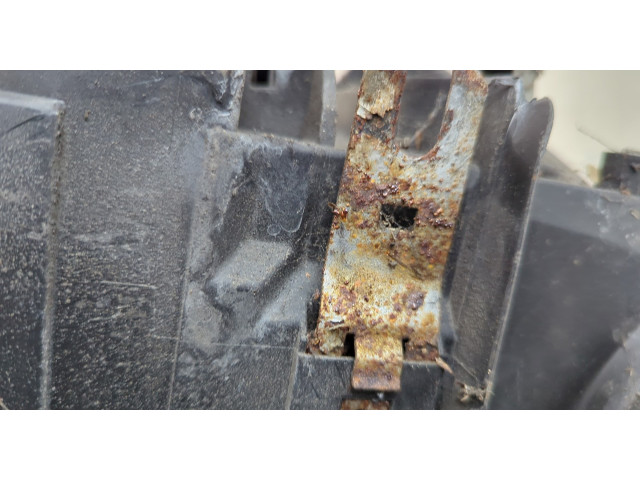 Фара передняя Ford Galaxy 2000-2006 правая