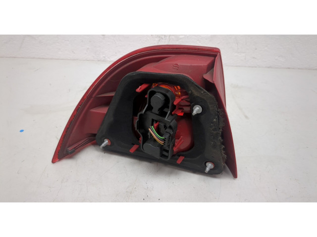 Задний фонарь          