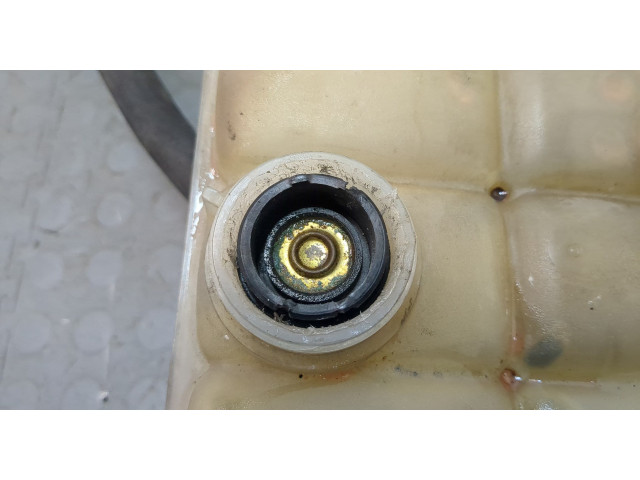 Бачок расширительный Volvo S40 2004-2012