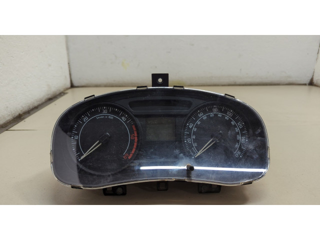 Панель приборов Skoda Fabia 2007-2014 5J0920900C