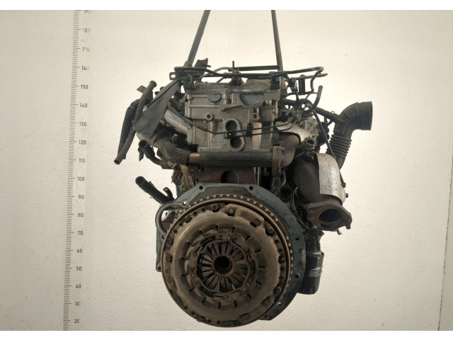 Форсунка топливная  KIA Sorento BL 2002-2011         