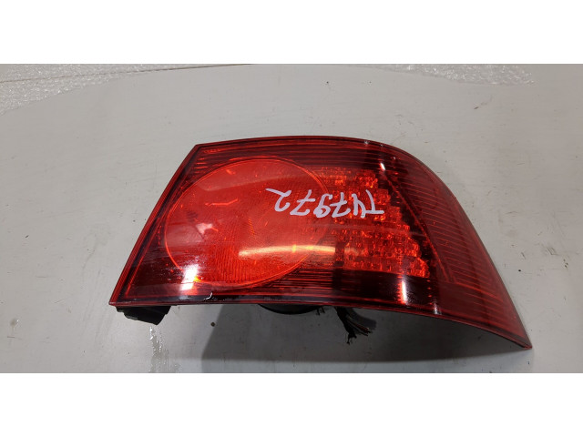 Задний фонарь          