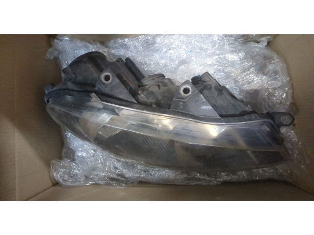 Фара передняя Volkswagen Golf 6 2009-2012 правая