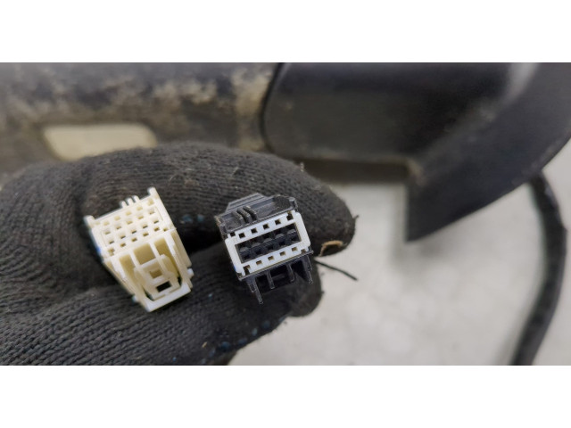 Зеркало боковое  Chevrolet Tahoe 2006-2014  правое           25779849, 15886196