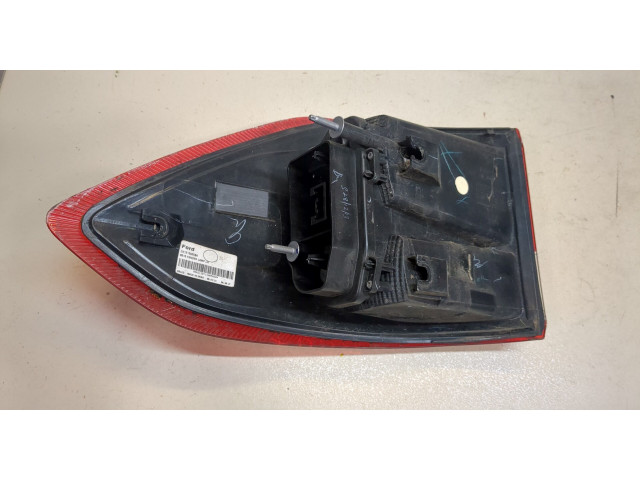 Задний фонарь          