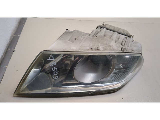 Фара передняя Skoda Octavia (A5) 2004-2013 левая