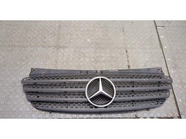 Решетка радиатора  Mercedes Vito W639 2004-2013          