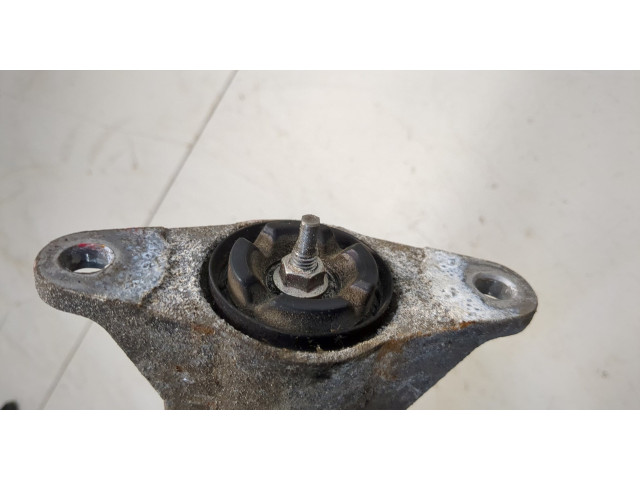 Стойка амортизатора  Mazda CX-3 2014-2025      