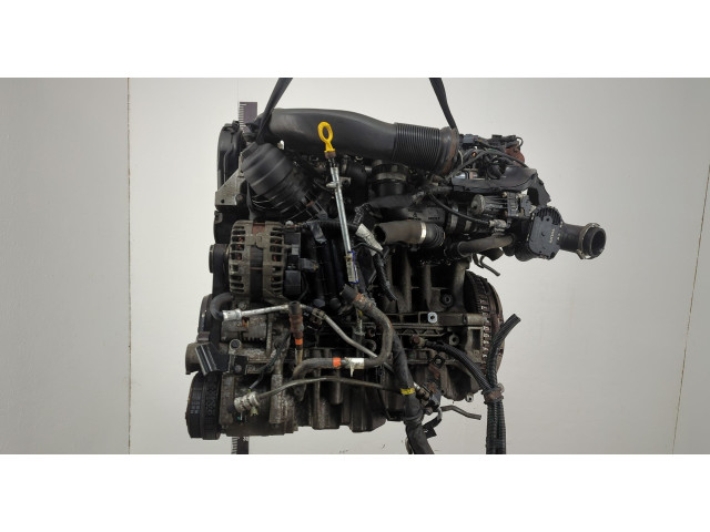 Форсунка топливная  Volvo V50 2004-2012         