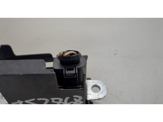 Замок багажника Volkswagen Golf Plus