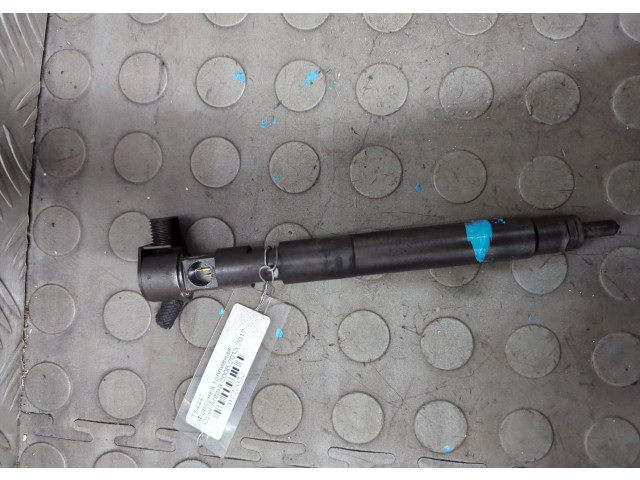 Форсунка топливная  Opel Antara 2006-2015    4802157     