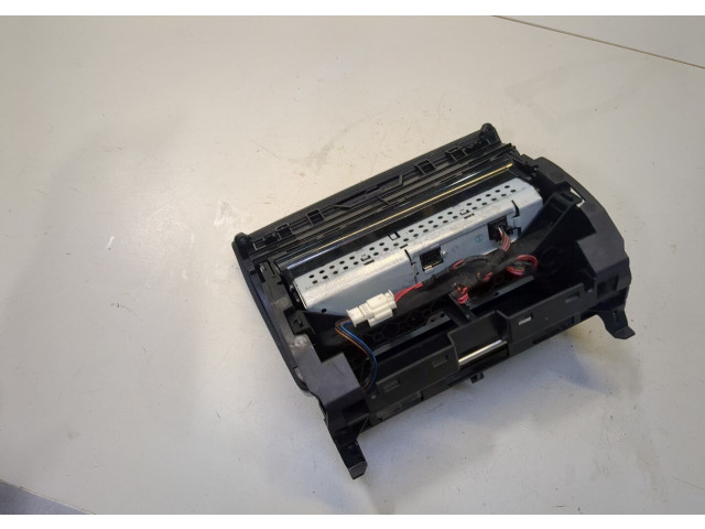 Дисплей бортового компьютера  Mercedes C W204 2007-2013 2046800931         