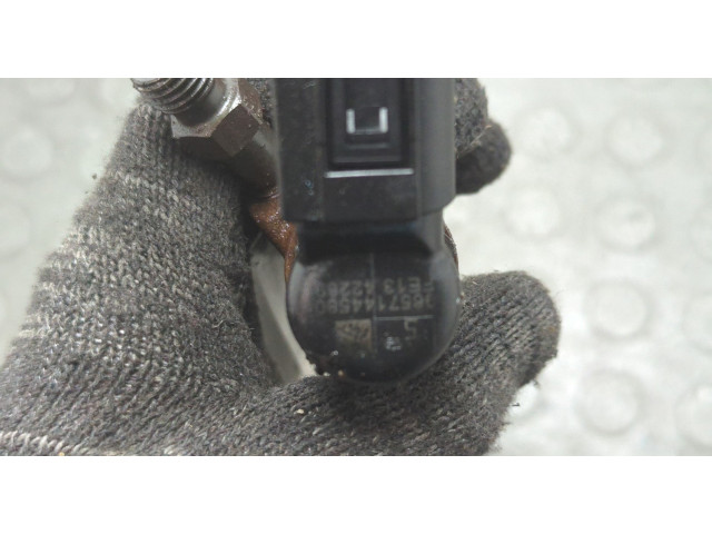 Форсунка топливная  Volvo S40 2004-2012    36000320     