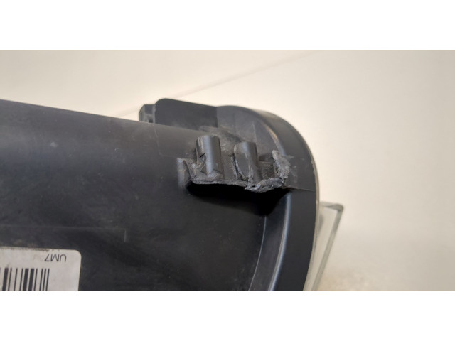 Фара передняя  Volkswagen Caddy 2004-2015 правая 