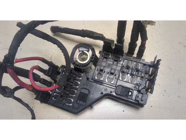 Блок предохранителей Cadillac XT5 2016-2019