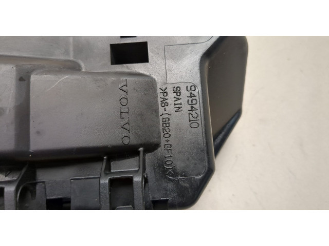 Блок предохранителей  Volvo V70 2001-2008      9494210   