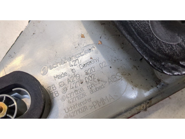 Задний фонарь          