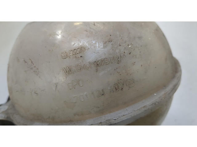 Бачок расширительный  Volkswagen Transporter 4 1991-2003 7Q0121407B   