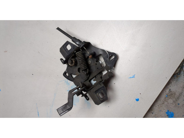 Замок капота  Volkswagen Passat 5 1996-2000     