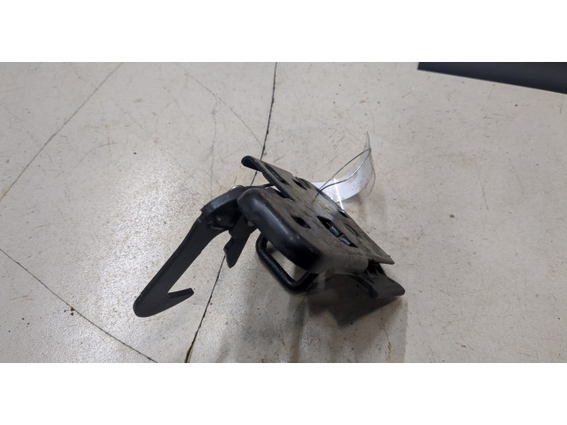 Замок капота  Volkswagen Passat CC 2008-2012     