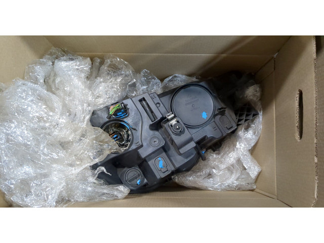 Фара передняя  Citroen DS4 2010-2015 левая 