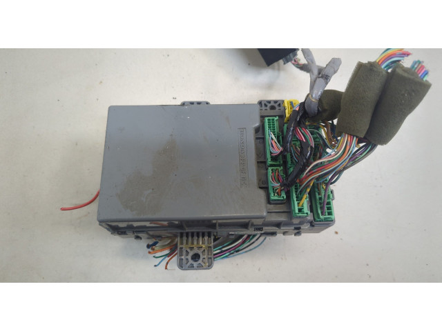 Блок предохранителей Acura RDX 2006-2013 42333lk