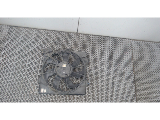 Вентилятор радиатора  KIA Carens 2013-2019    1.7 дизель       