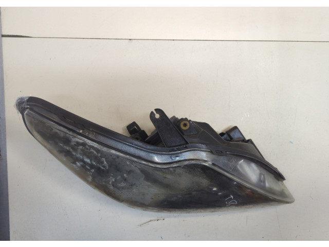 Фара передняя  Ford Focus 2 2008-2011 правая 