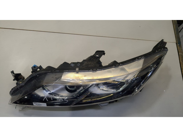 Фара передняя Mitsubishi Eclipse Cross 2017-2020 левая