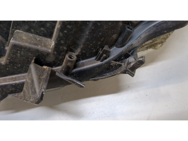 Фара передняя Citroen C5 2008-2017 правая