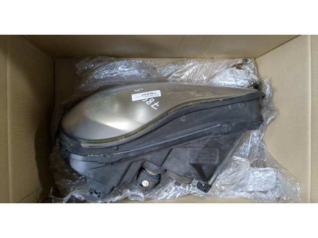 Фара передняя Volvo XC90 2002-2014 левая