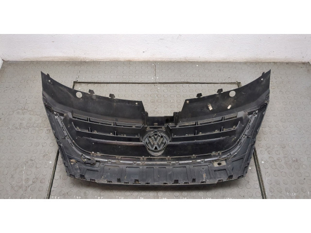 Решетка радиатора  Volkswagen Passat CC 2008-2012          3C8853651