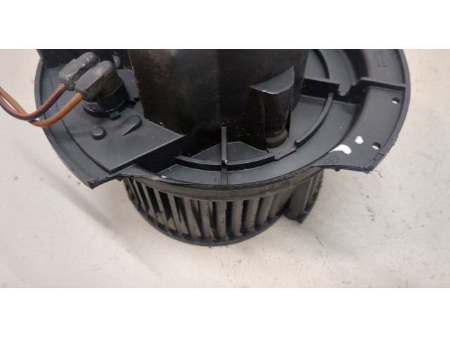 Моторчик печки  Volkswagen Passat 4 1994-1996 358820021    358820021   