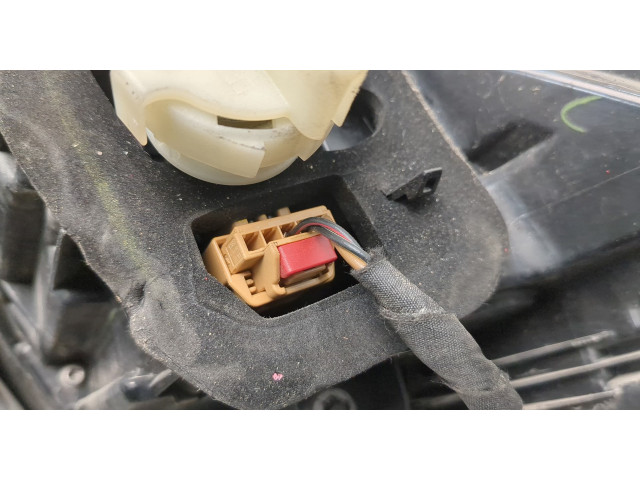 Задний фонарь     5NN945095A     