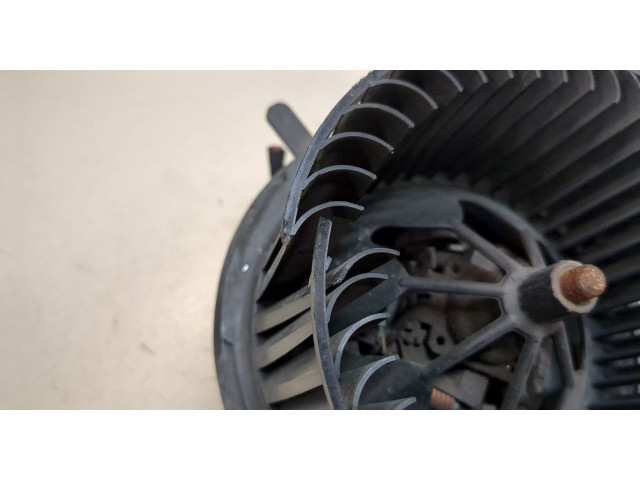 Моторчик печки Volkswagen Golf Plus