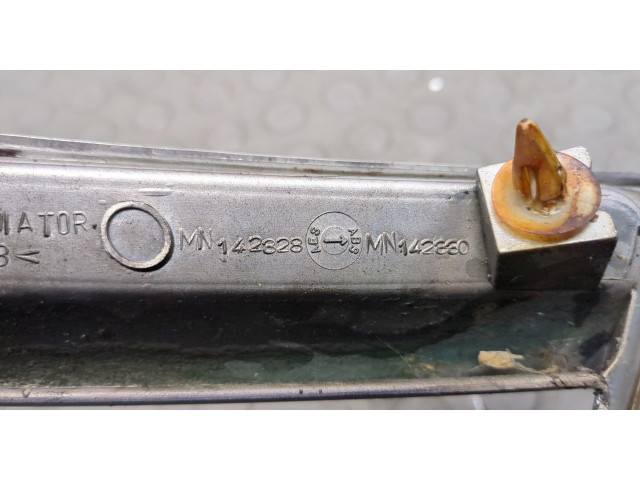 Решетка радиатора  Mitsubishi L200 2006-2015          