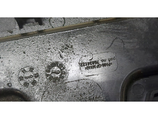 Клапанная крышка двигателя ДВС BMW 5 F10 2010-2016 3