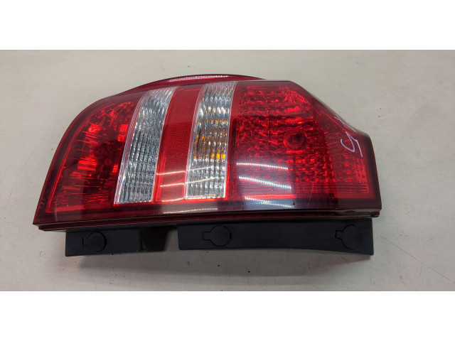 Задний фонарь          