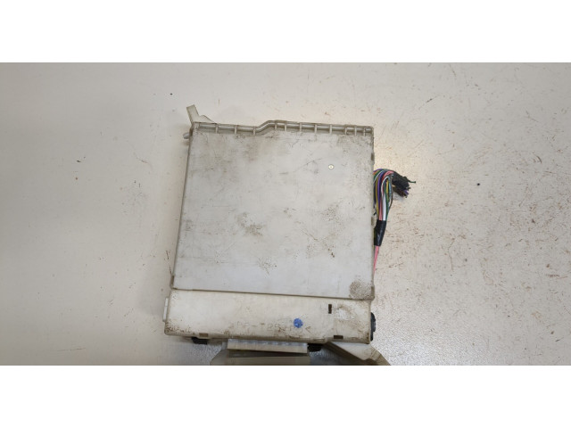 Блок предохранителей Lexus IS 2005-2013 2.2