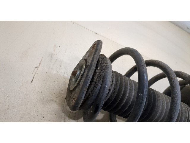 Стойка амортизатора  Mazda 3 (BL) 2009-2013      