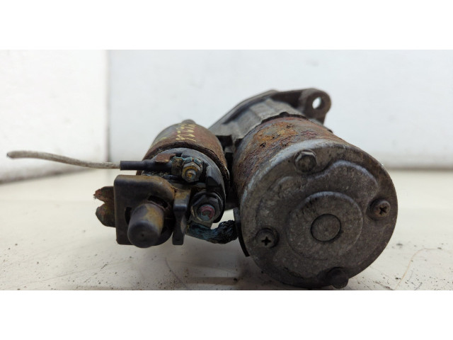 Стартер  Dacia Sandero 2013-2020 0.9  233000557R   