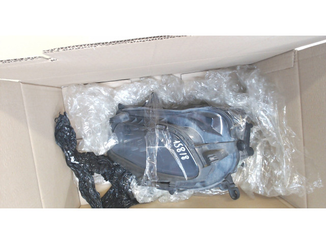 Фара передняя Jeep Cherokee 2013- левая